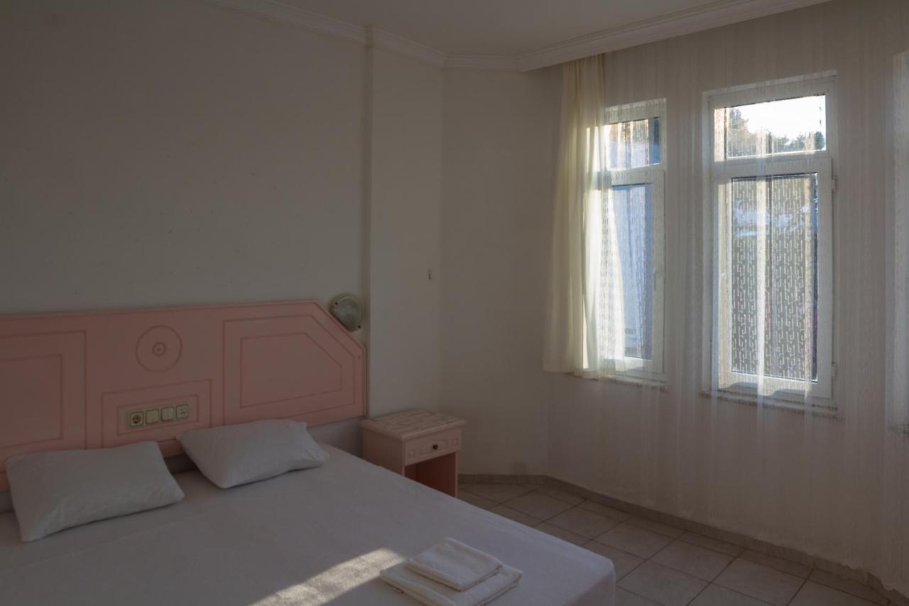 Pembe Koesk Apart Otel Fethiye Exterior foto