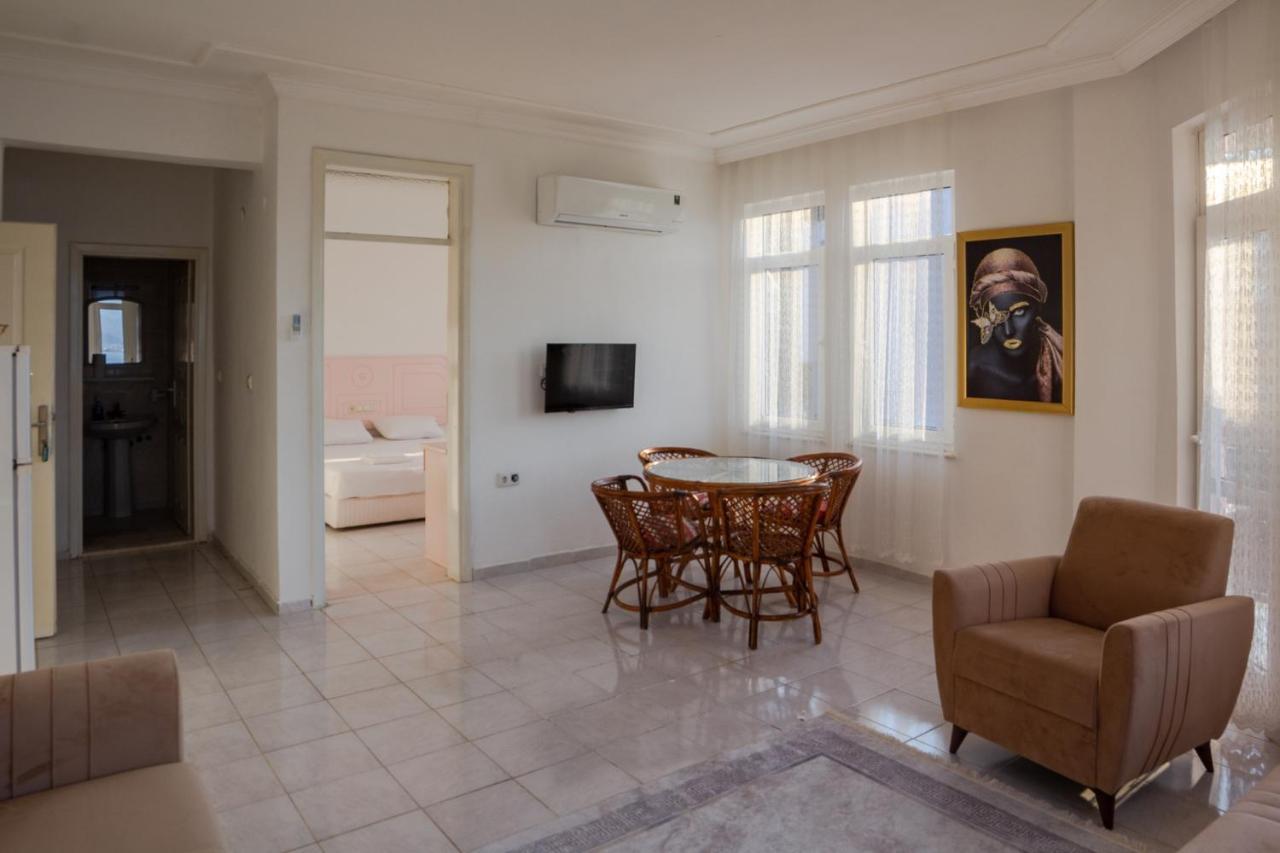 Pembe Koesk Apart Otel Fethiye Exterior foto