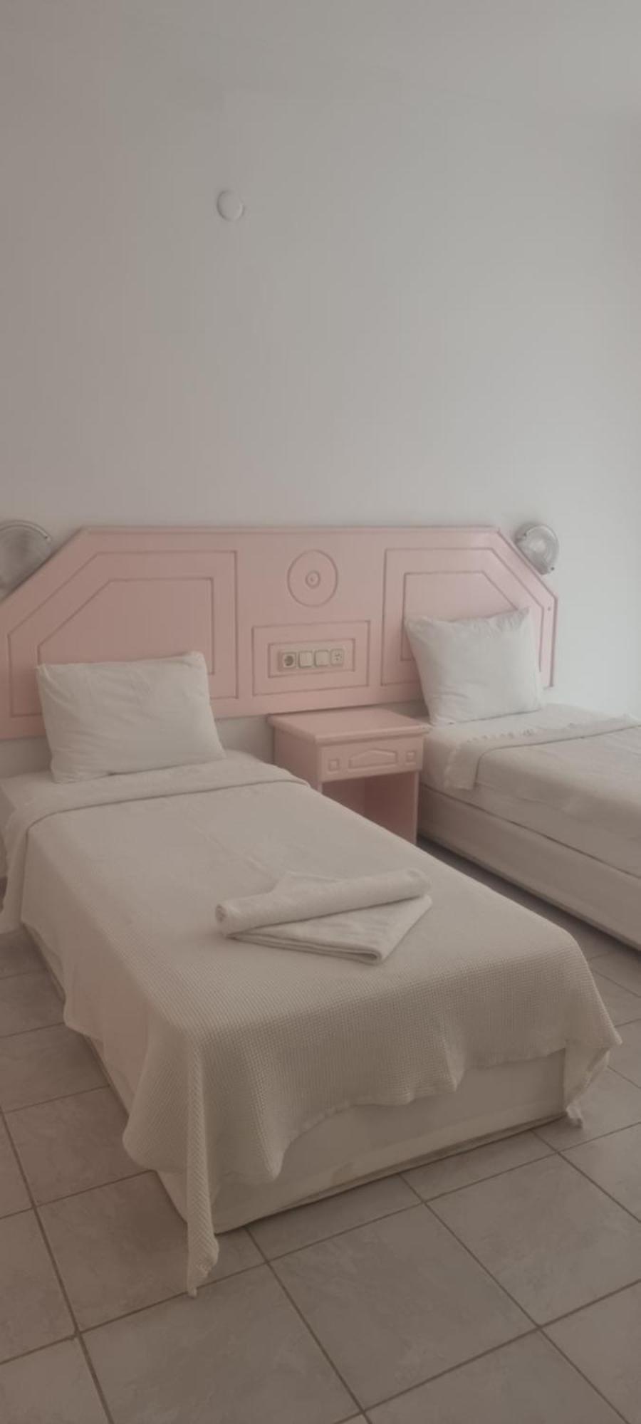 Pembe Koesk Apart Otel Fethiye Quarto foto