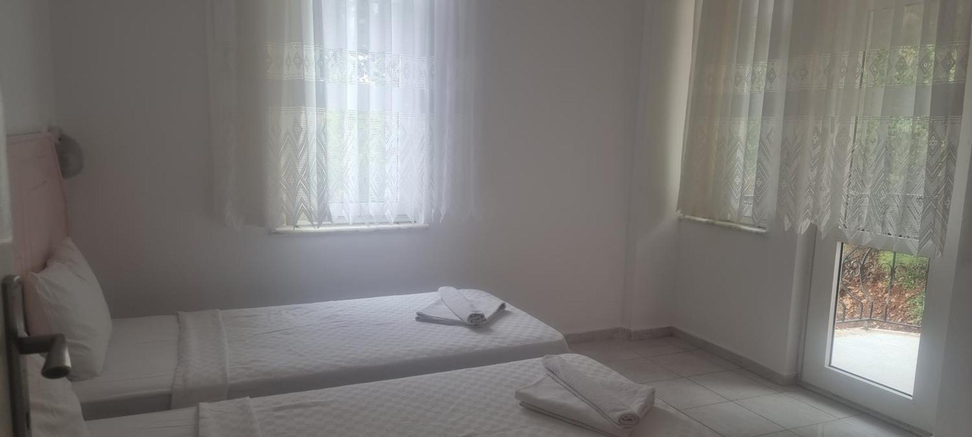 Pembe Koesk Apart Otel Fethiye Quarto foto